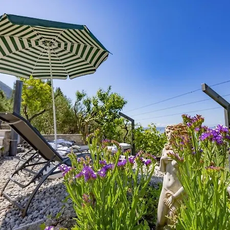 Kety With Pool Makarska