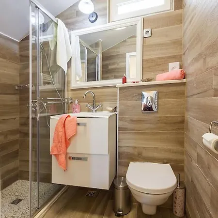 Kety With Pool * Макарска