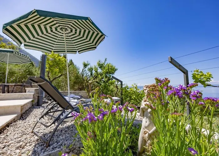 Kety With Pool Makarska